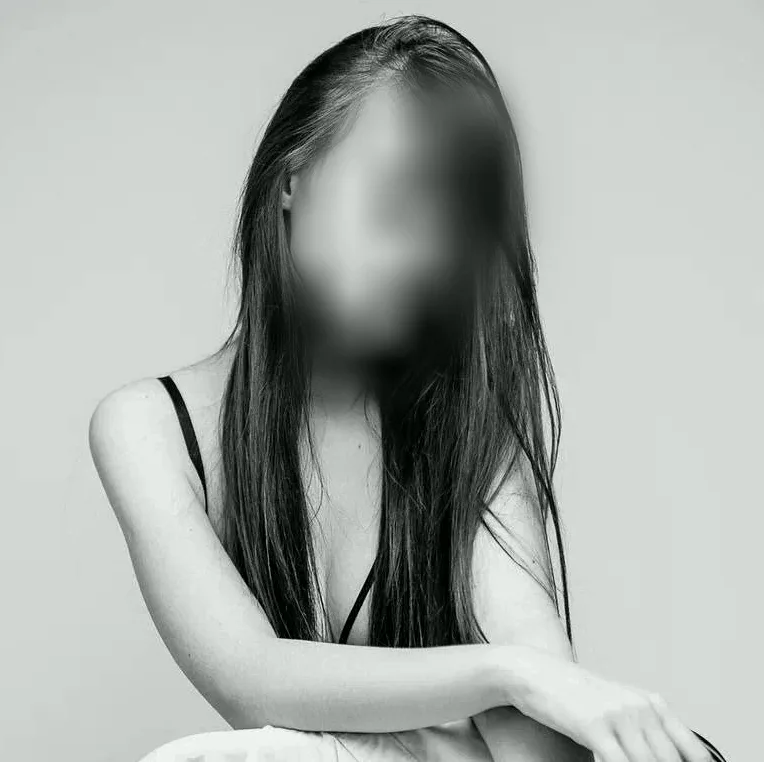 Elisa, 19