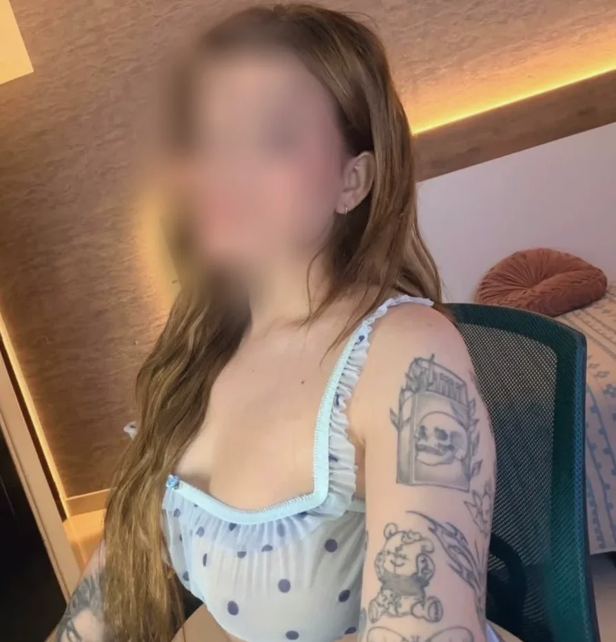 Ida, 21