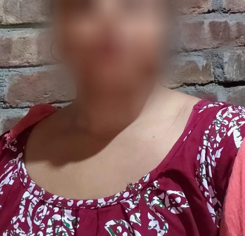 Marina, 28