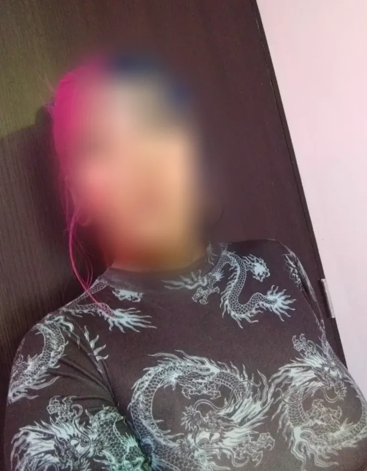 Tanja, 32